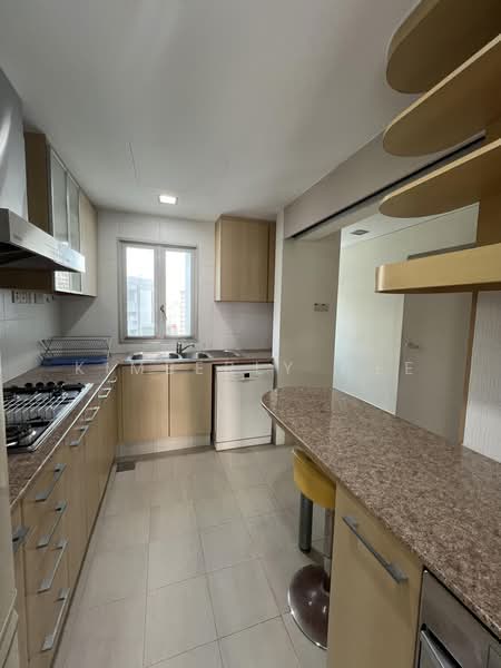 The Ansley, 33 Mandalay Road, 3 Bedrooms, 1,281 sqft, Condominium For Rent, by Kimberly Wee, 500215966 - Kitchen - PropertyGuru.com.sg