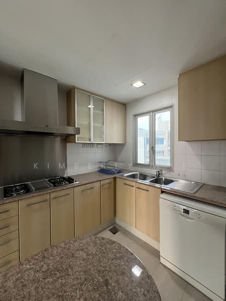 The Ansley, 33 Mandalay Road, 3 Bedrooms, 1,281 sqft, Condominium For Rent, by Kimberly Wee, 500215966 - Kitchen - PropertyGuru.com.sg
