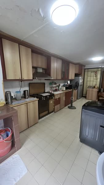 332 Clementi Avenue 2, 332 Clementi Avenue 2, 3 Bedrooms, 990 sqft, HDB Flat For Sale, by Dan Teo, 500215994 - Kitchen - PropertyGuru.com.sg