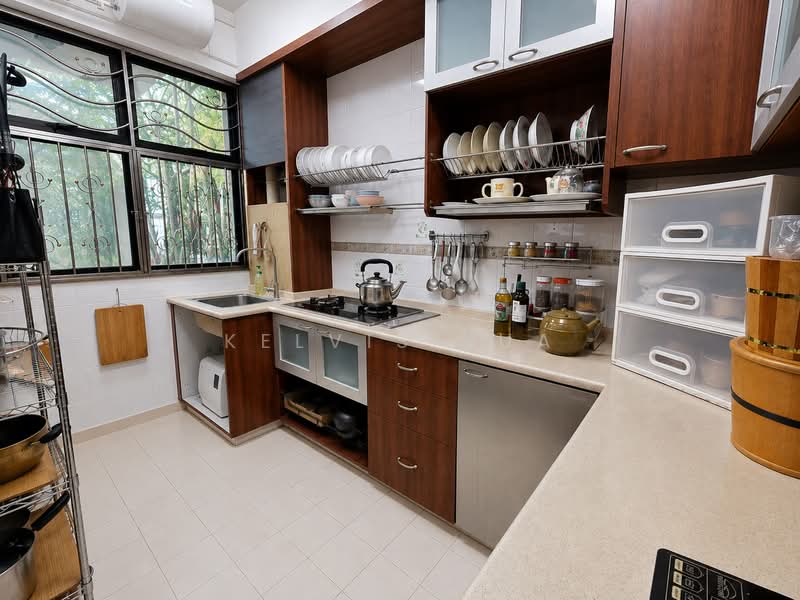 652 Senja Link, 652 Senja Link, 3 Bedrooms, 990 sqft, HDB Flat For Sale, by Kelvis Kua, 500216003 - Kitchen - PropertyGuru.com.sg