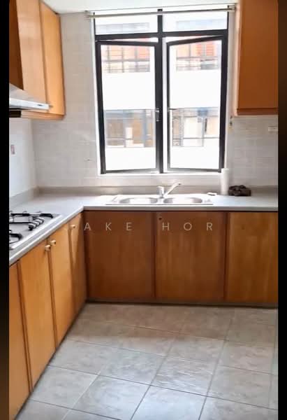 Casa Sarina, 101 Lorong Sarina, 1 Bedroom, 743 sqft, Condominium For Rent, by Jake Hor, 500216014 - Kitchen - PropertyGuru.com.sg