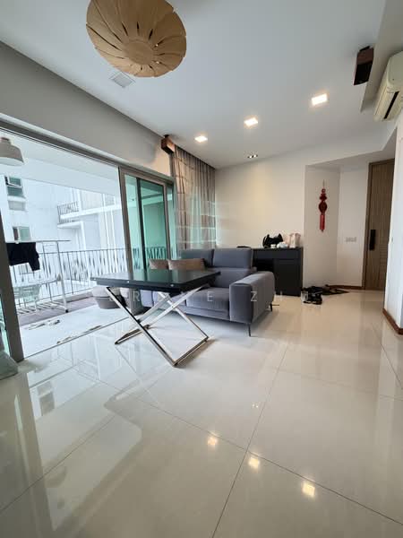 Trevista, 21 Lorong 3 Toa Payoh, 2 Bedrooms, 916 sqft, Condominium For Rent, by Serene Zhu, 500216015 - Living Room - PropertyGuru.com.sg