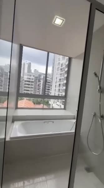 The Wharf Residence, 7 Tong Watt Road, 2 Bedrooms, 1,065 sqft, Condominium For Rent, by Jake Hor, 500216033 - Bathroom - PropertyGuru.com.sg