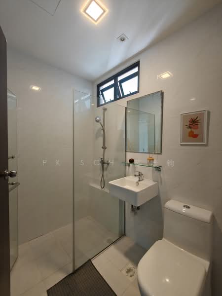 D'Grove Villas, 8A Orange Grove Road, 4 Bedrooms, 1,690 sqft, Condominium For Rent, by PK Soh 苏培钧, 500216035 - Bathroom - PropertyGuru.com.sg