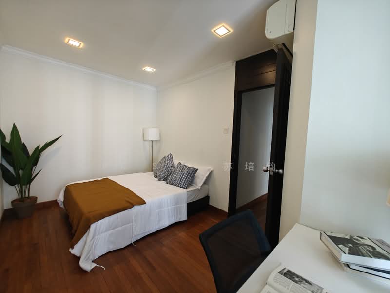 D'Grove Villas, 8A Orange Grove Road, 4 Bedrooms, 1,690 sqft, Condominium For Rent, by PK Soh 苏培钧, 500216035 - Bedroom - PropertyGuru.com.sg