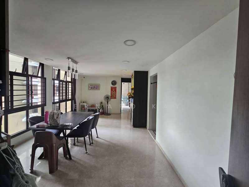 469 Segar Road, 469 Segar Road, 3 Bedrooms, 1,399 sqft, HDB Flat For Sale, by Bernard Kay, 500216091 - Dining Room - PropertyGuru.com.sg