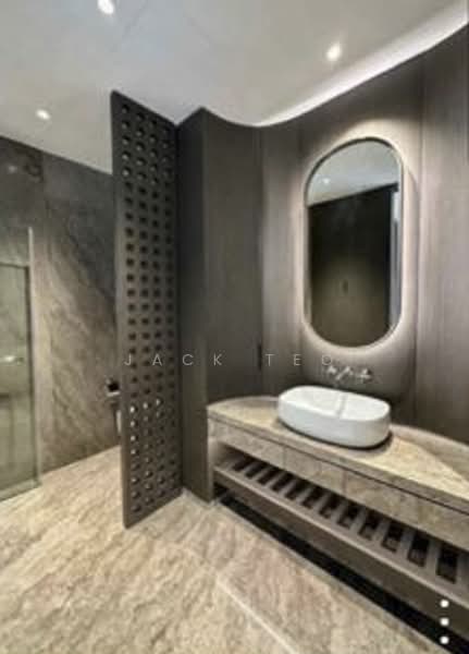 15 Holland Hill, 15 Holland Hill, 2 Bedrooms, 1,292 sqft, Condominium For Sale, by Jack Teo, 500216095 - Bathroom - PropertyGuru.com.sg