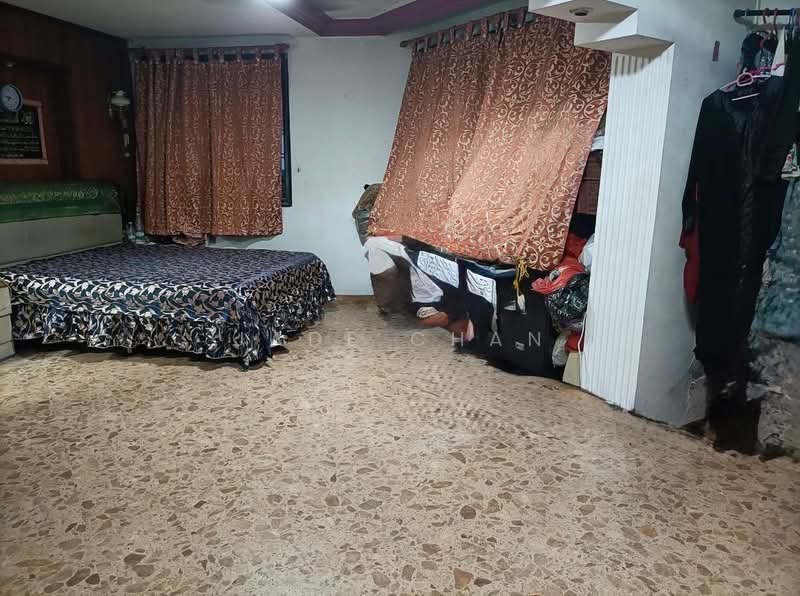 733 Jurong West Street 73, 733 Jurong West Street 73, 4 Bedrooms, 1,453 sqft, HDB Flat For Sale, by Jade Chan, 500216105 - Bedroom - PropertyGuru.com.sg