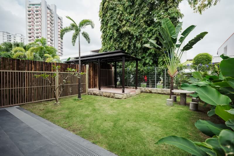 Katong/Meyer/Amber Modern Detached for Multi Generation Living, , 9 Bedrooms, 4,400 sqft, Detached House For Sale, by Jeslynn Tan, 500216109 - Garden - PropertyGuru.com.sg