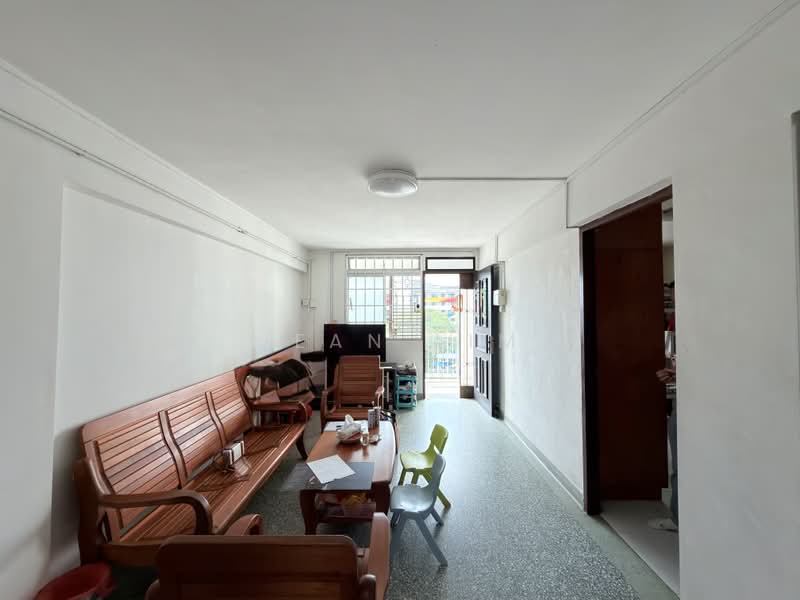 87 Circuit Road, 87 Circuit Road, 2 Bedrooms, 646 sqft, HDB Flat For Sale, by Jean Lim, 500216121 - Living Room - PropertyGuru.com.sg