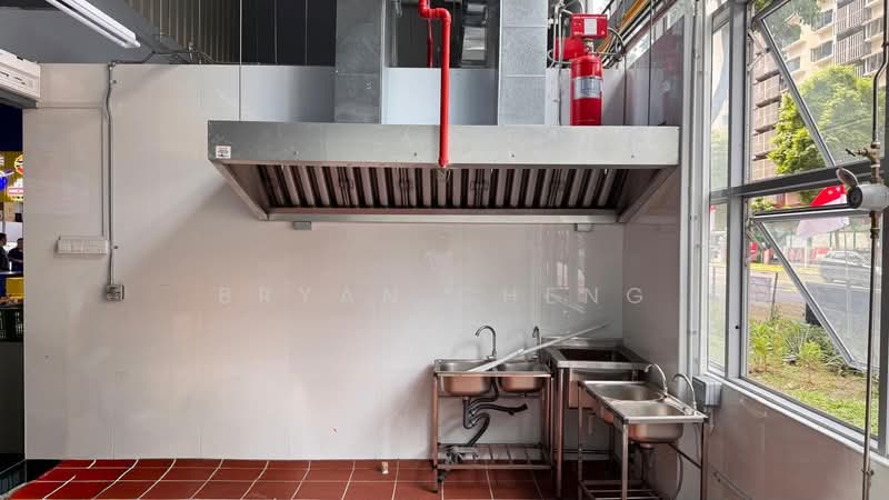 Alpha Industrial Building, 7 Toh Guan Road East, 144 sqft, Food & Beverage For Rent, by Bryan Cheng, 500216140 - Kitchen - CommercialGuru.com.sg