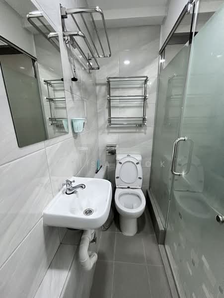 Simei Green Condominium, 1 Simei Street 4, Studio, 350 sqft, Condominium For Rent, by Luisa Mok, 500216143 - Bathroom - PropertyGuru.com.sg