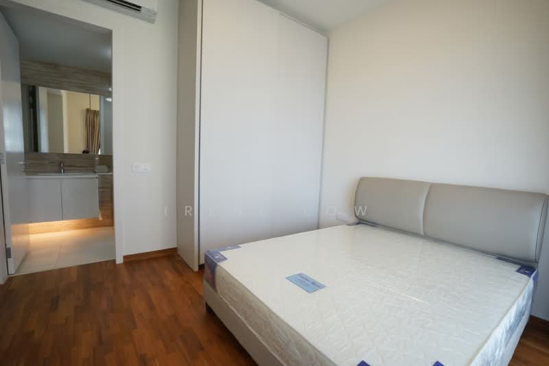Bedok Residences, 14 Bedok North Drive, 2 Bedrooms, 871 sqft, Condominium For Sale, by Irene Low, 500216148 - Master Bedroom - PropertyGuru.com.sg