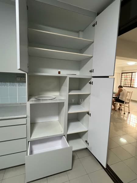 211 Bishan Street 23, 211 Bishan Street 23, 3 Bedrooms, 980 sqft, HDB Flat For Rent, by Tina Yuan, 500216149 - Interior - PropertyGuru.com.sg
