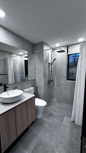 Casa Cairnhill, 1 Peck Hay Road, 3 Bedrooms, 1,572 sqft, Condominium For Sale, by Toto Liauw, 500216150 - Bathroom - PropertyGuru.com.sg