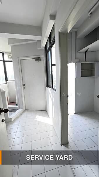 Casa Cairnhill, 1 Peck Hay Road, 3 Bedrooms, 1,572 sqft, Condominium For Sale, by Toto Liauw, 500216150 - Interior - PropertyGuru.com.sg