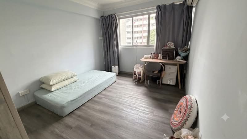 111 Ang Mo Kio Avenue 4, 111 Ang Mo Kio Avenue 4, 3 Bedrooms, 1,259 sqft, HDB Flat For Sale, by Harry Shen, 500216162 - Bedroom - PropertyGuru.com.sg