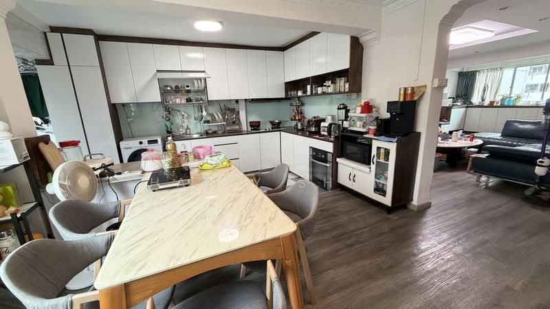 111 Ang Mo Kio Avenue 4, 111 Ang Mo Kio Avenue 4, 3 Bedrooms, 1,259 sqft, HDB Flat For Sale, by Harry Shen, 500216162 - Kitchen - PropertyGuru.com.sg