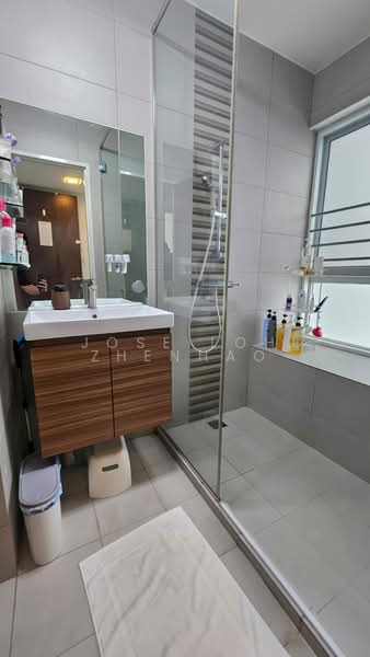 588A Ang Mo Kio Street 52, 588A Ang Mo Kio Street 52, 3 Bedrooms, 969 sqft, HDB Flat For Sale, by Jose Loh Zhenhao, 500216168 - Bathroom - PropertyGuru.com.sg