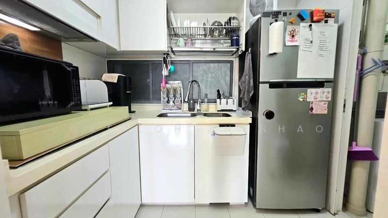588A Ang Mo Kio Street 52, 588A Ang Mo Kio Street 52, 3 Bedrooms, 969 sqft, HDB Flat For Sale, by Jose Loh Zhenhao, 500216168 - Kitchen - PropertyGuru.com.sg