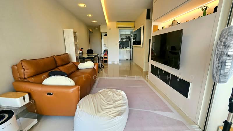 588A Ang Mo Kio Street 52, 588A Ang Mo Kio Street 52, 3 Bedrooms, 969 sqft, HDB Flat For Sale, by Jose Loh Zhenhao, 500216168 - Living Room - PropertyGuru.com.sg