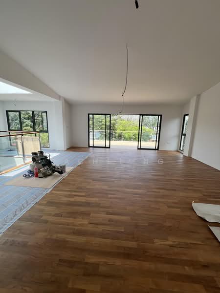 Woodlands Park, Jalan Bumbong, 8 Bedrooms, 8,375 sqft, Semi-Detached House For Sale, by Rachel ng, 500216181 - Living Room - PropertyGuru.com.sg