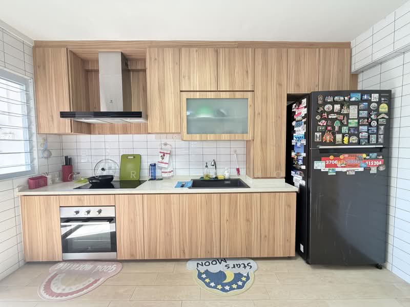 1km to 4 Pri Schs I Next to MRT and Integrated Hub!!, , 4 Bedrooms, 1,582 sqft, HDB Flat For Sale, by Jeremie Khoo, 500216188 - Kitchen - PropertyGuru.com.sg
