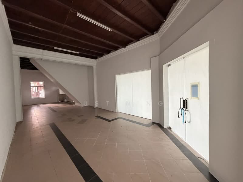 East Coast Road, , 1,130 sqft, Shop / Shophouse For Rent, by Justin Ng, 500216194 - Interior - CommercialGuru.com.sg