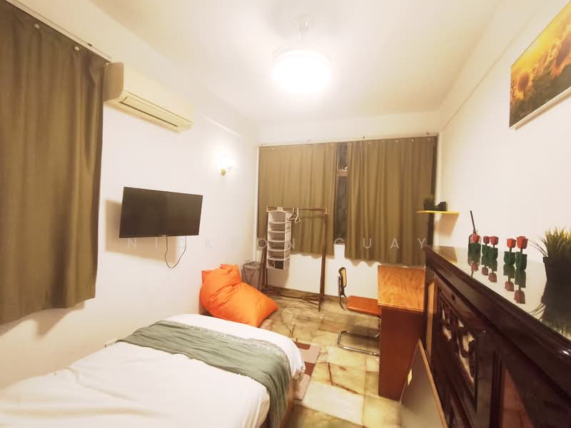 1 Junior Master Room and 3 Common Rooms available for rent in Marine Parade area, 059, , Room Rental, 300 sqft, Detached House For Rent, by Nickson Guay, 500216203 - Room 2 - PropertyGuru.com.sg