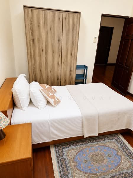 1 Junior Master Room and 3 Common Rooms available for rent in Marine Parade area, 059, , Room Rental, 300 sqft, Detached House For Rent, by Nickson Guay, 500216203 - Room 4 - PropertyGuru.com.sg
