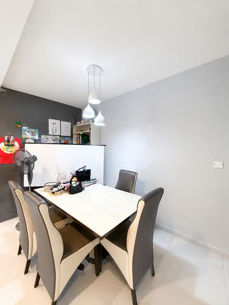 216D Compassvale Drive, 216D Compassvale Drive, 3 Bedrooms, 1,216 sqft, HDB Flat For Sale, by Ashley Chia, 500216214 - Dining Room - PropertyGuru.com.sg