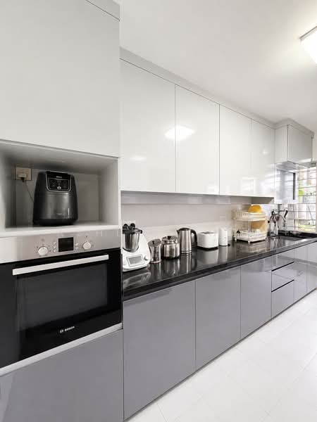 216D Compassvale Drive, 216D Compassvale Drive, 3 Bedrooms, 1,216 sqft, HDB Flat For Sale, by Ashley Chia, 500216214 - Kitchen - PropertyGuru.com.sg