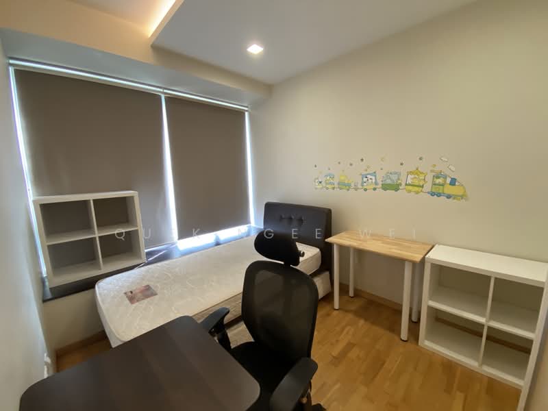 Ferraria Park Condo, 8 Flora Drive, 2 Bedrooms, 915 sqft, Condominium For Sale, by Quek Ngee Wei, 500216221 - Bedroom - PropertyGuru.com.sg