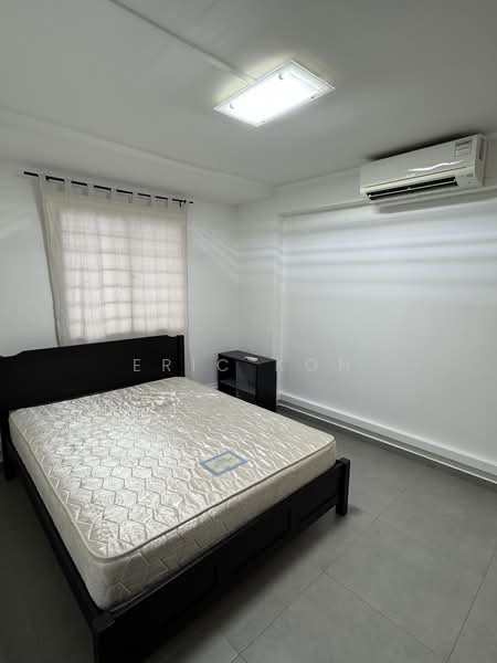 534 Bukit Batok Street 51, 534 Bukit Batok Street 51, 2 Bedrooms, 742 sqft, HDB Flat For Rent, by Eric Koh, 500216226 - Bedroom - PropertyGuru.com.sg