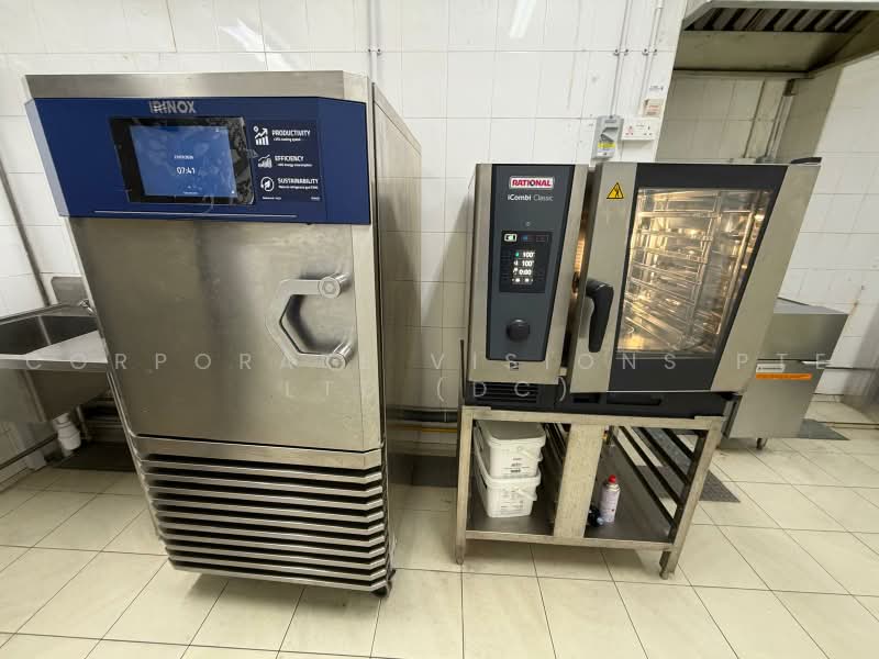 Food Factory with Coldroom for takeover, 15 Woodlands Loop, 1,916 sqft, Factory / Workshop (B2) For Rent, by DENNIS CHENG, 500216229 - Kitchen - CommercialGuru.com.sg