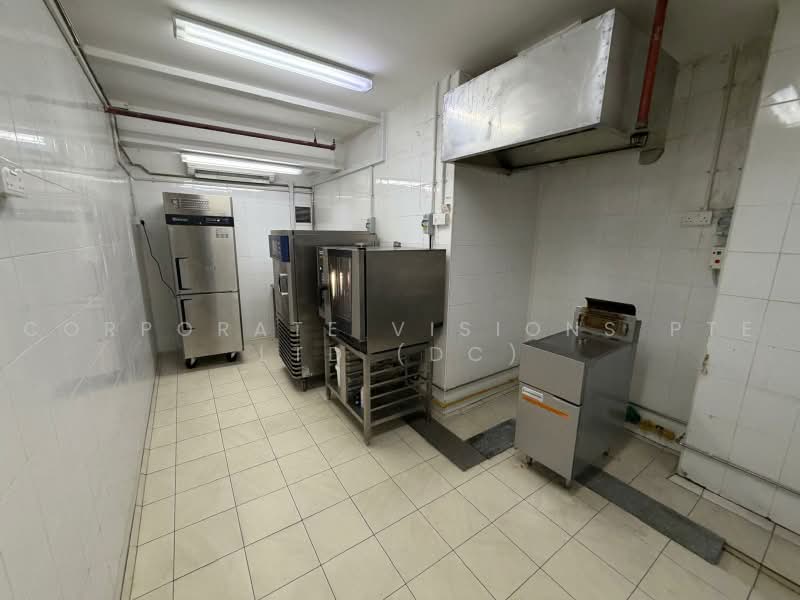 Food Factory with Coldroom for takeover, 15 Woodlands Loop, 1,916 sqft, Factory / Workshop (B2) For Rent, by DENNIS CHENG, 500216229 - Kitchen - CommercialGuru.com.sg