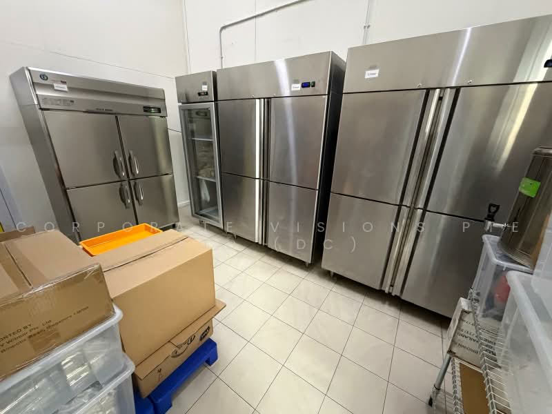 Food Factory with Coldroom for takeover, 15 Woodlands Loop, 1,916 sqft, Factory / Workshop (B2) For Rent, by DENNIS CHENG, 500216229 - Interior - CommercialGuru.com.sg