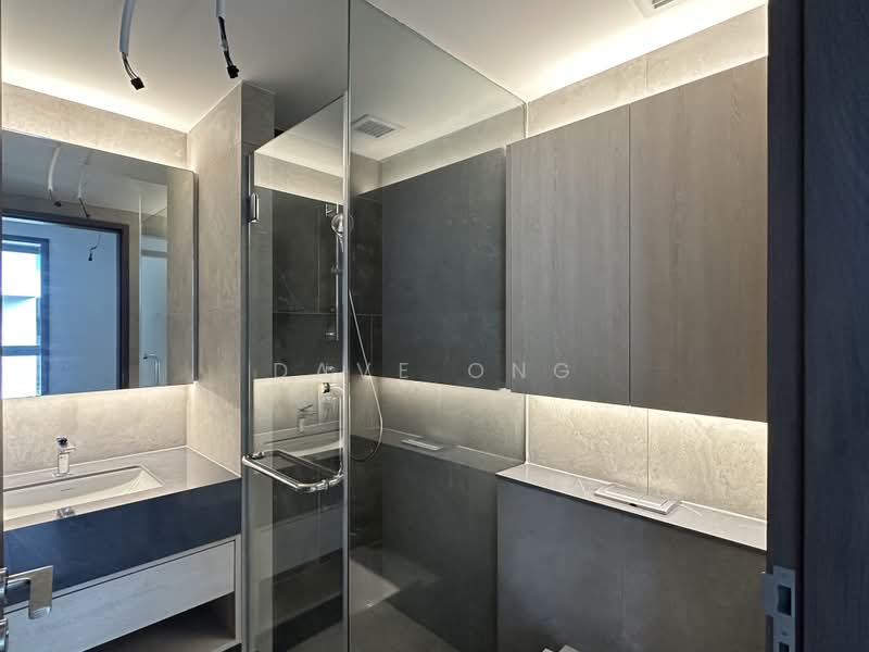 Orchard Sophia, 128 Sophia Road, 2 Bedrooms, 646 sqft, Condominium For Rent, by Dave Ong, 500216233 - Bathroom - PropertyGuru.com.sg