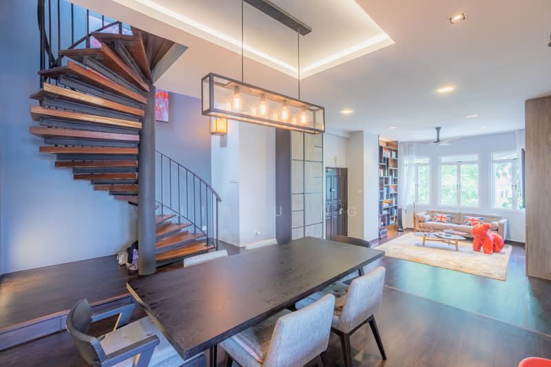Siglap Lodge, 95 Upper East Coast Road, 5 Bedrooms, 1,948 sqft, Condominium For Sale, by Jiayu Ng, 500216235 - Living Room - PropertyGuru.com.sg