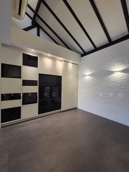 Charming Single Storey Detached House For Immediate Lease, , 5 Bedrooms, 4,845 sqft, Detached House For Rent, by Lawrence Ng 黄启恒, 500216242 - Dining Room - PropertyGuru.com.sg