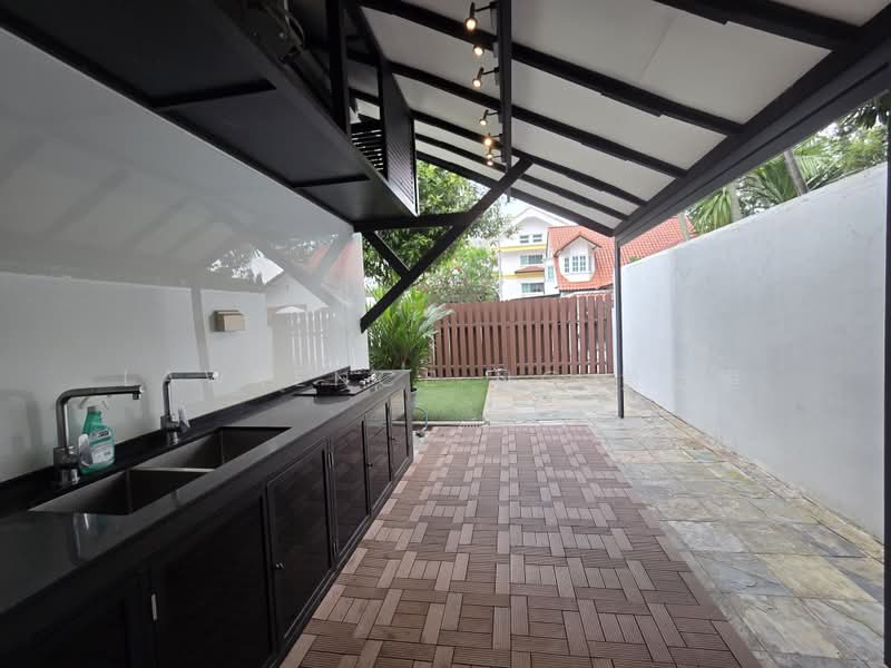 Charming Single Storey Detached House For Immediate Lease, , 5 Bedrooms, 4,845 sqft, Detached House For Rent, by Lawrence Ng 黄启恒, 500216242 - Outdoor Kitchen - PropertyGuru.com.sg