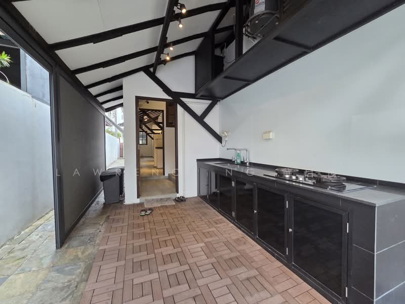 Charming Single Storey Detached House For Immediate Lease, , 5 Bedrooms, 4,845 sqft, Detached House For Rent, by Lawrence Ng 黄启恒, 500216242 - Outdoor Kitchen - PropertyGuru.com.sg