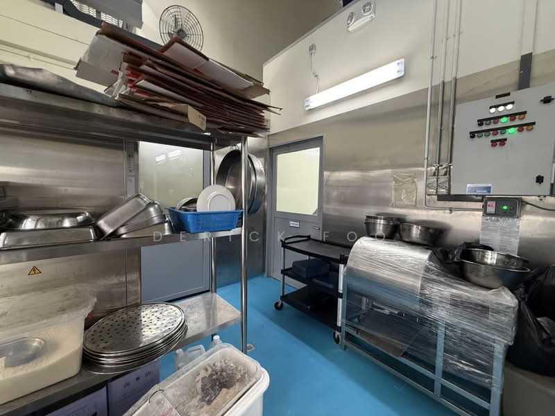 Mactaggart Foodlink, 20 Mactaggart Road, Macpherson / Potong Pasir, 2,508 sqft, Light Industrial (B1) For Rent, by Derick Foo, 500216254 - Kitchen - CommercialGuru.com.sg