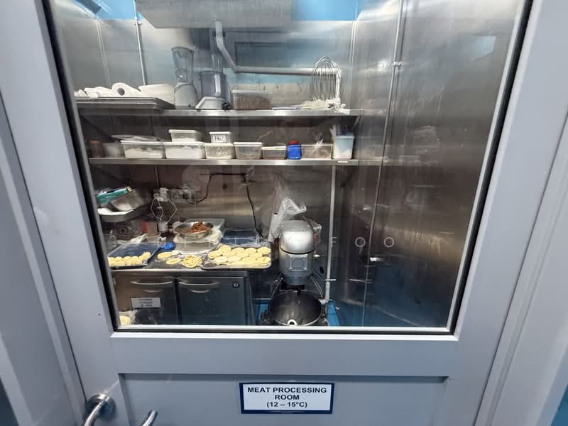 Mactaggart Foodlink, 20 Mactaggart Road, Macpherson / Potong Pasir, 2,508 sqft, Light Industrial (B1) For Rent, by Derick Foo, 500216254 - Kitchen - CommercialGuru.com.sg