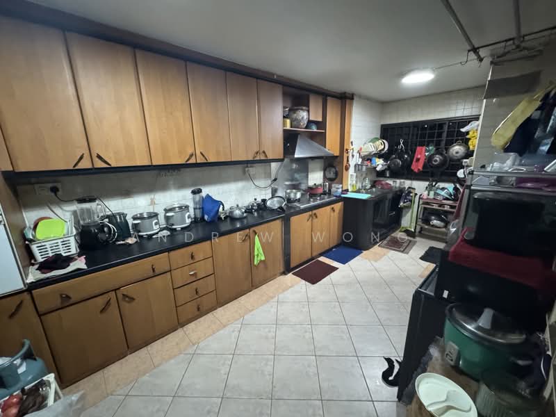 234 Jurong East Street 21, 234 Jurong East Street 21, 3 Bedrooms, 1,302 sqft, HDB Flat For Sale, by Andrew Wong, 500216258 - Kitchen - PropertyGuru.com.sg