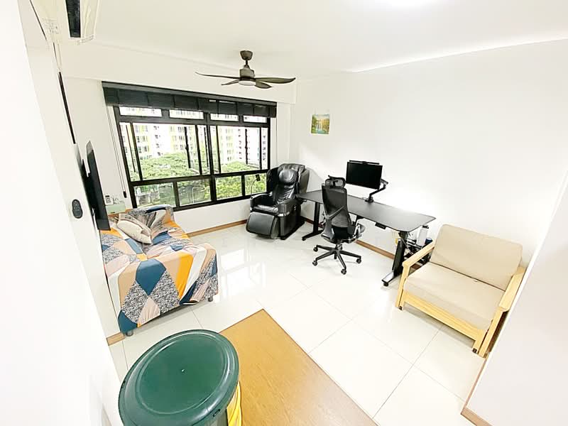 113B Alkaff Crescent, 113B Alkaff Crescent, 2 Bedrooms, 732 sqft, HDB Flat For Sale, by Eugene Chen, 500216265 - Living Room - PropertyGuru.com.sg