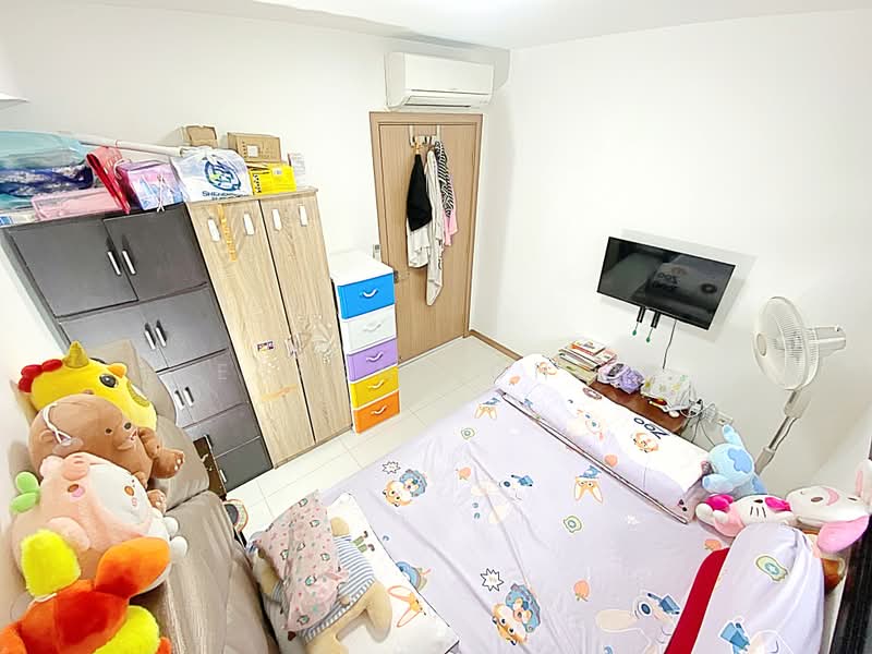 113B Alkaff Crescent, 113B Alkaff Crescent, 2 Bedrooms, 732 sqft, HDB Flat For Sale, by Eugene Chen, 500216265 - Bedroom - PropertyGuru.com.sg