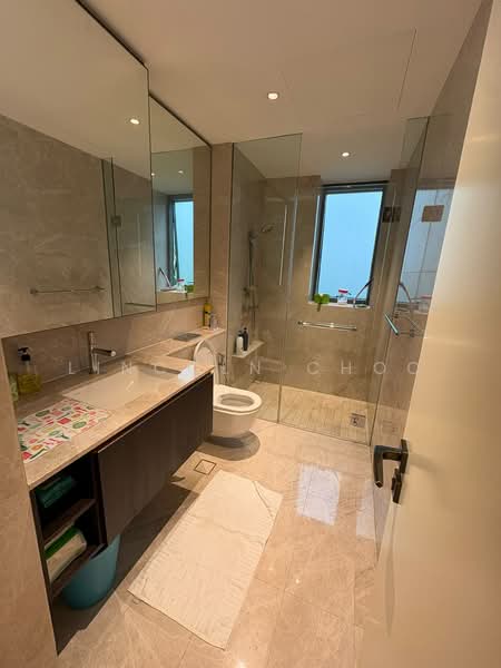 JadeScape, 314 Shunfu Road, 5 Bedrooms, 2,099 sqft, Condominium For Sale, by Lincoln Choo, 500216279 - Bathroom - PropertyGuru.com.sg