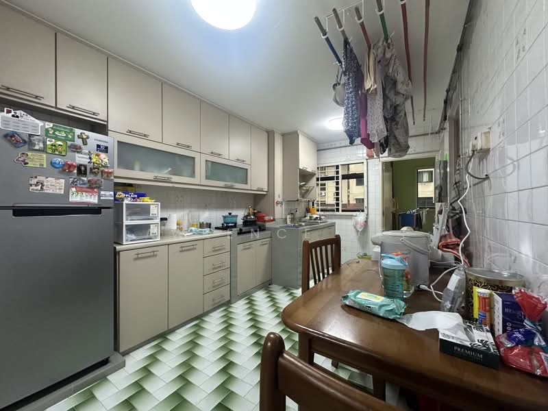 30 Kelantan Road, 30 Kelantan Road, 2 Bedrooms, 818 sqft, HDB Flat For Sale, by Lawrence Wee, 500216283 - Kitchen - PropertyGuru.com.sg