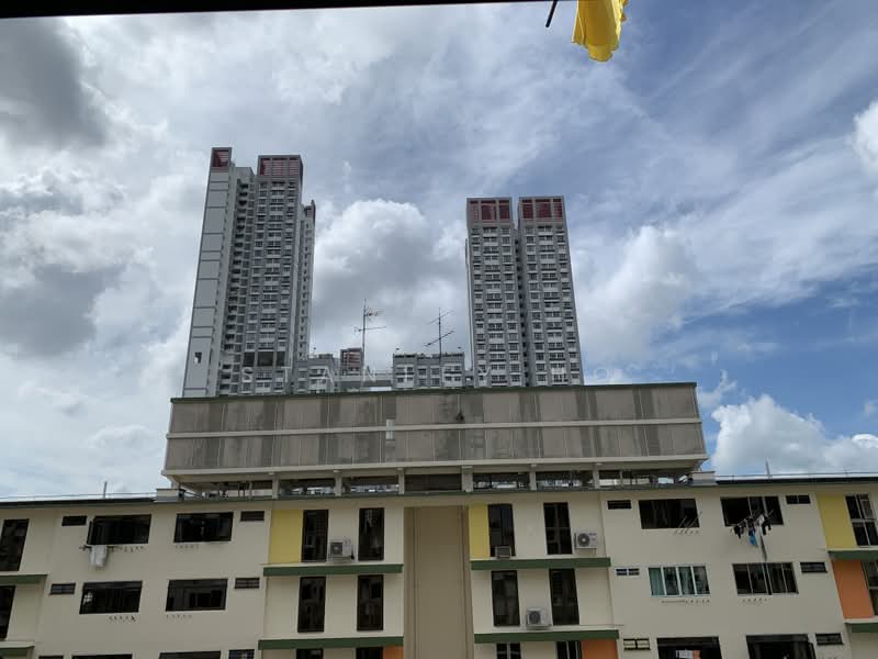 103 Henderson Crescent, 103 Henderson Crescent, 3 Bedrooms, 797 sqft, HDB Flat For Sale, by Stanley Ho, 500216284 - high floor view - PropertyGuru.com.sg